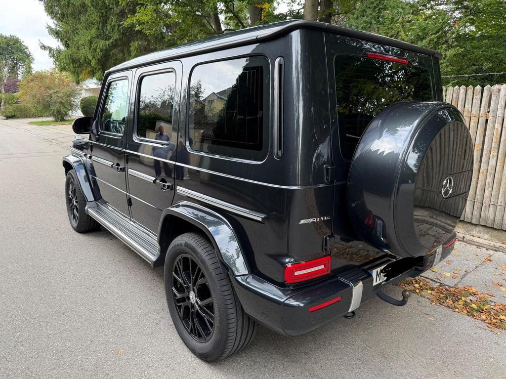 Mercedes-Benz G 400