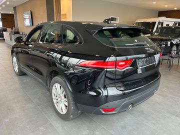 Jaguar F-Pace - 7