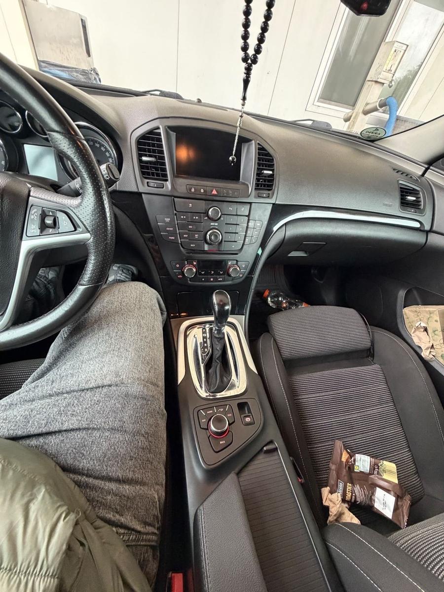 Opel Insignia 2013 — photo 13