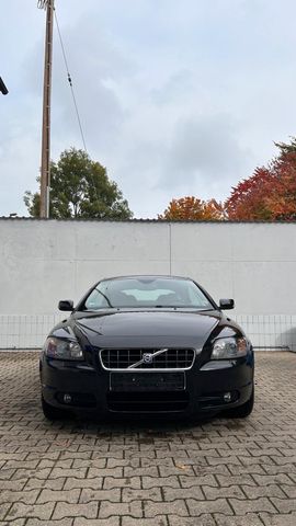 Volvo C70 II 2.4i