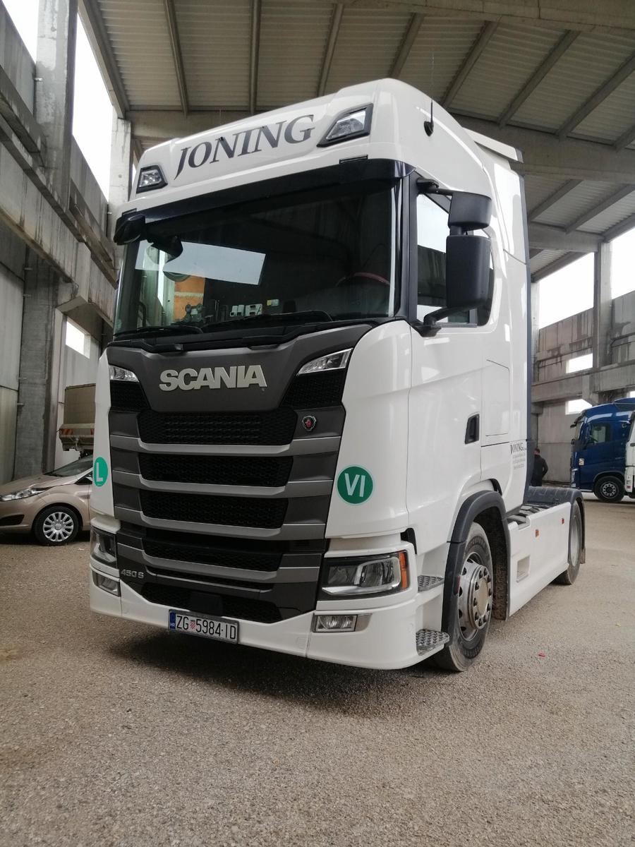 Scania S 450