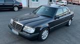 Mercedes-Benz Mercedes Benz W124 230E // ca 111000 km //... - Mercedes-Benz: Limousine, W111