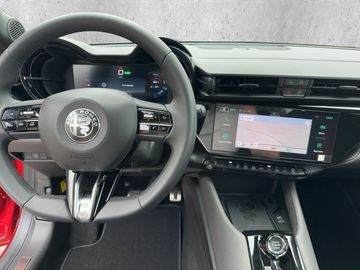 Alfa Romeo Junior Elettrica SPECIALE *0,99% FINANZIERUNG*