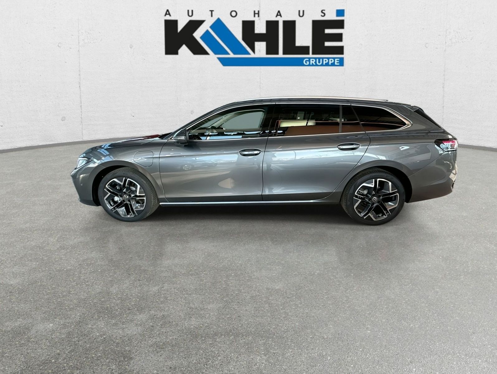 Volkswagen Passat - Bild 4