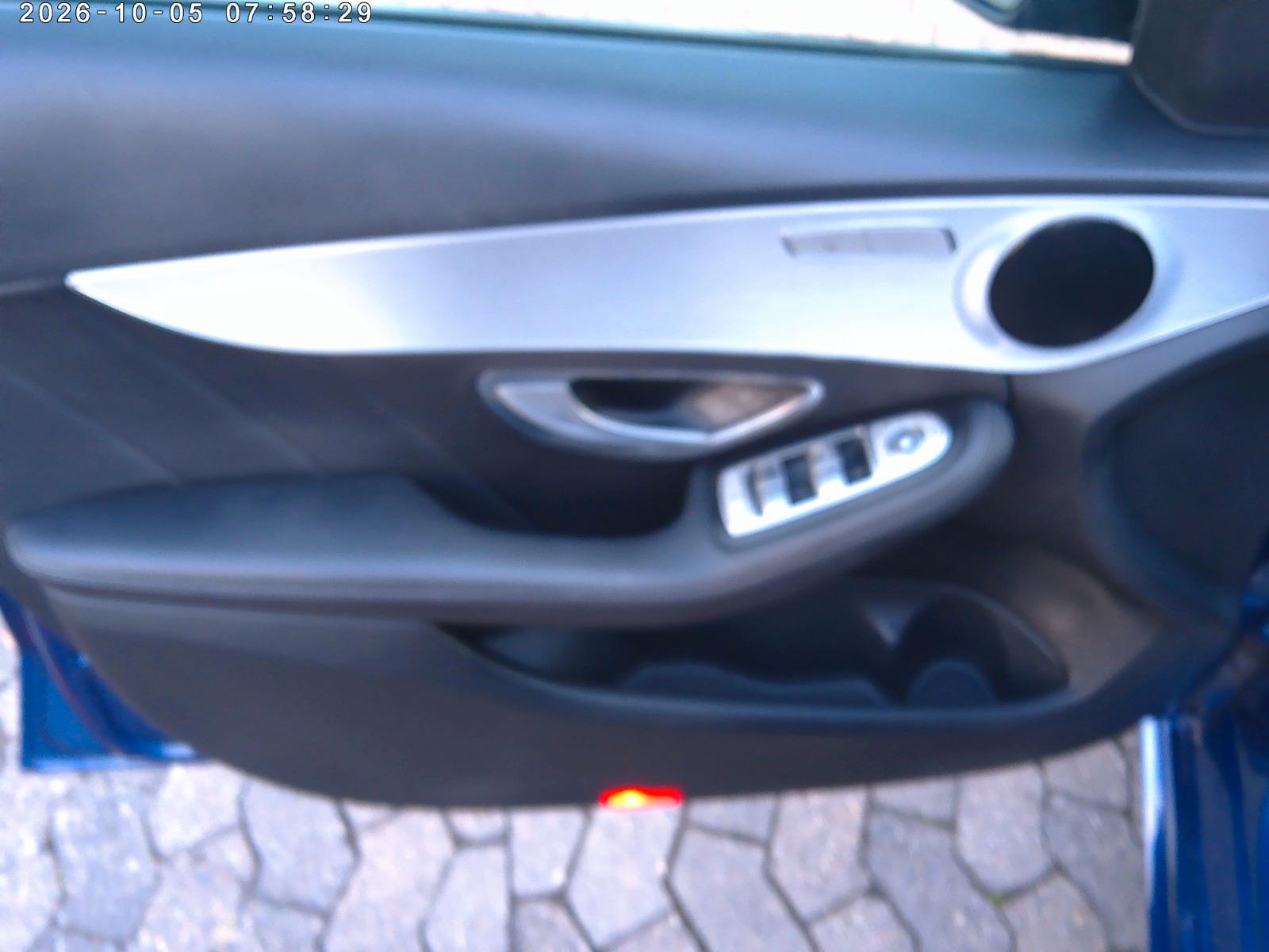 Mercedes-Benz C 180  T-Modell  AMG line