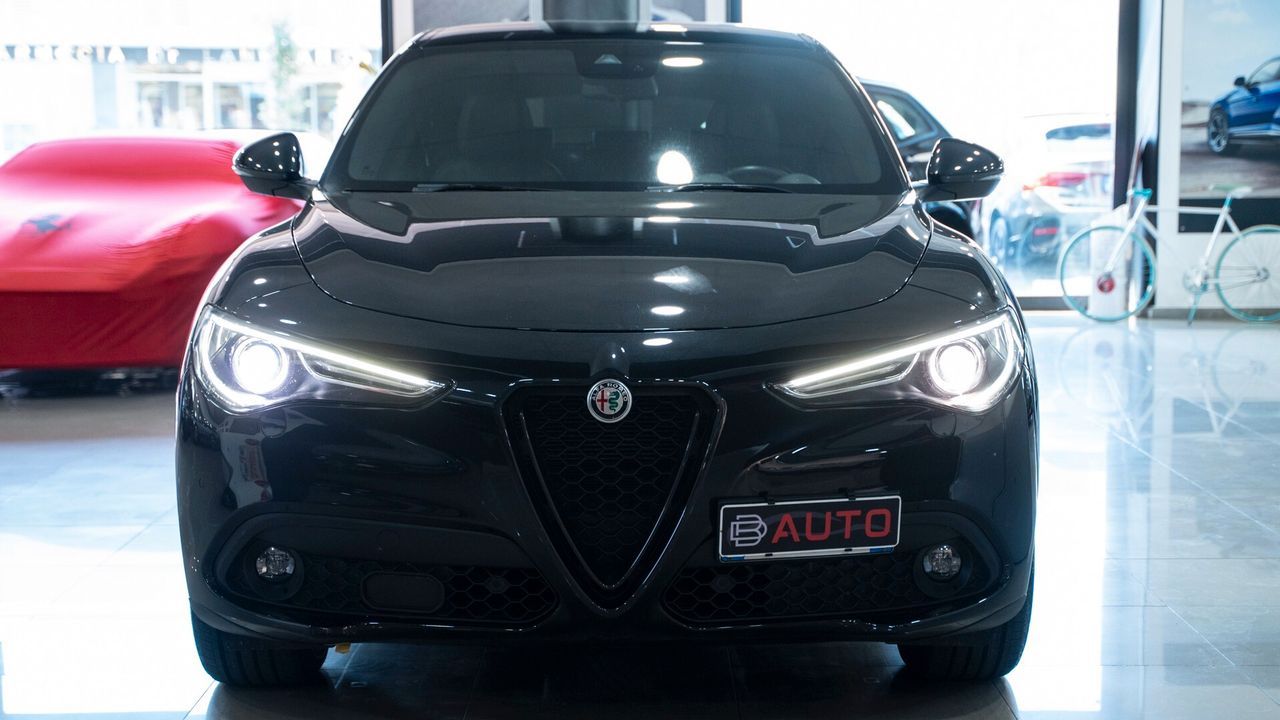 Alfa Romeo Stelvio 2.2 t SPRINT Q4 190 CV AT8 19 imagem 3
