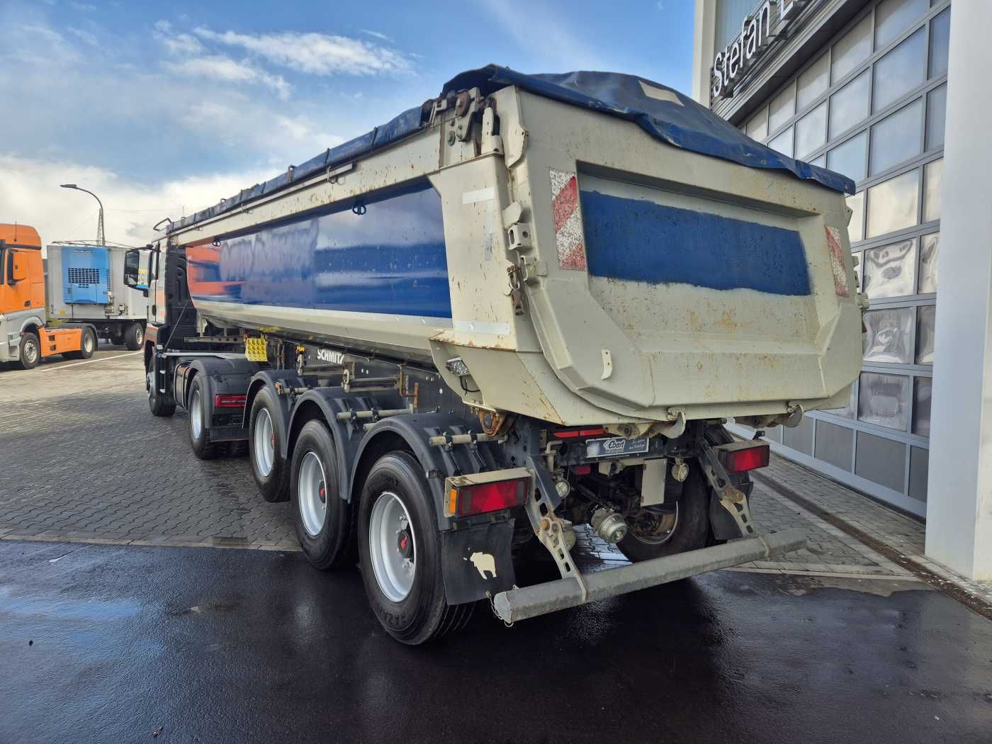 Fahrzeugabbildung Schmitz Cargobull SGF*S3 SKI 24 SL 7.2 Mulde 23m³ Liftachse 5x