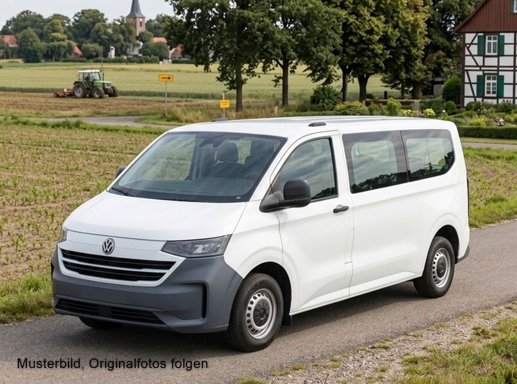 Image of Volkswagen T7 Kombi