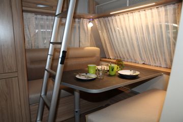 HYMER ERIBA HYMERCAR Feeling 425 SCHLAFDACH AUTARK