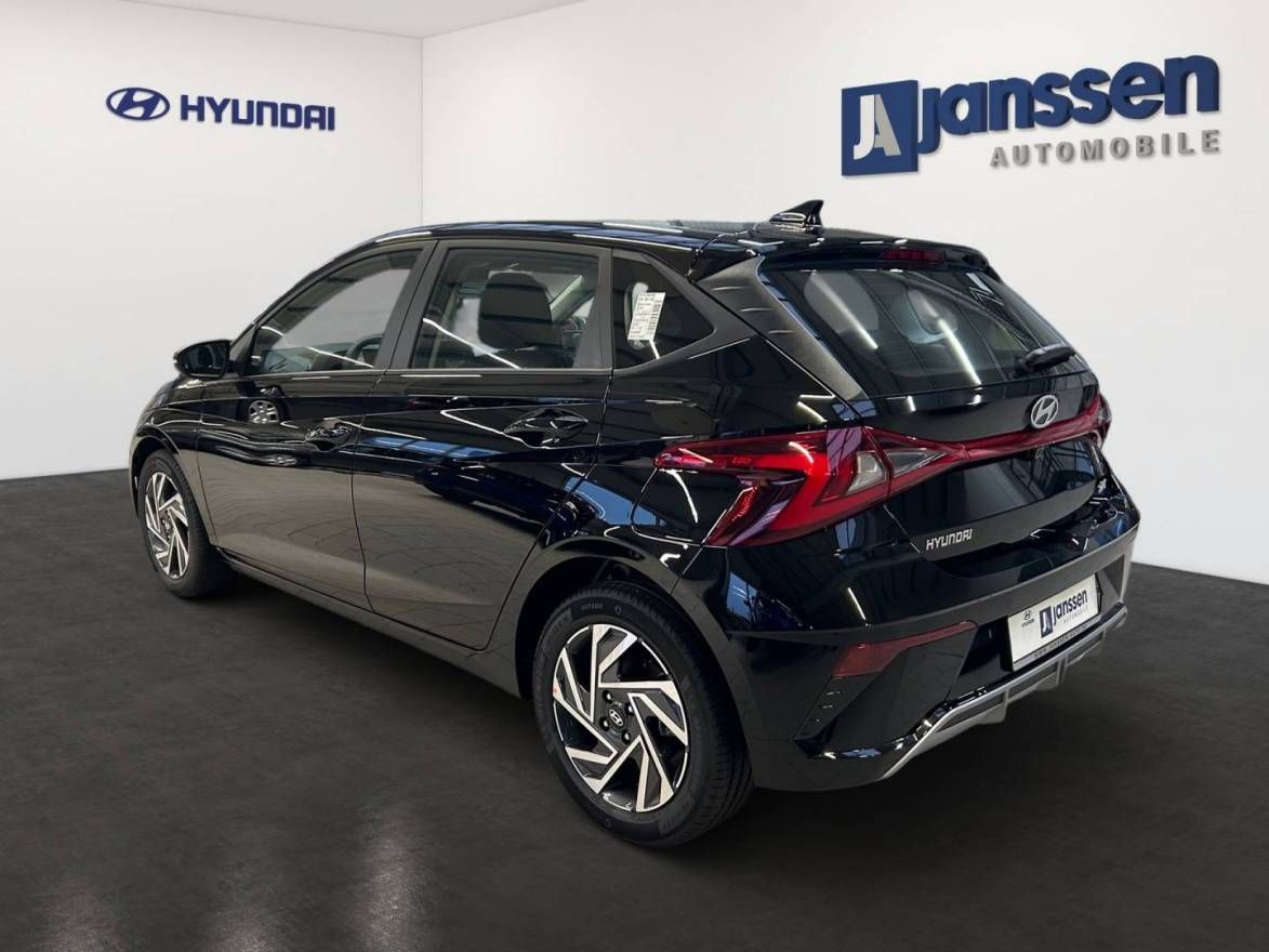 Fahrzeugabbildung Hyundai i20 FL 2WD Trend