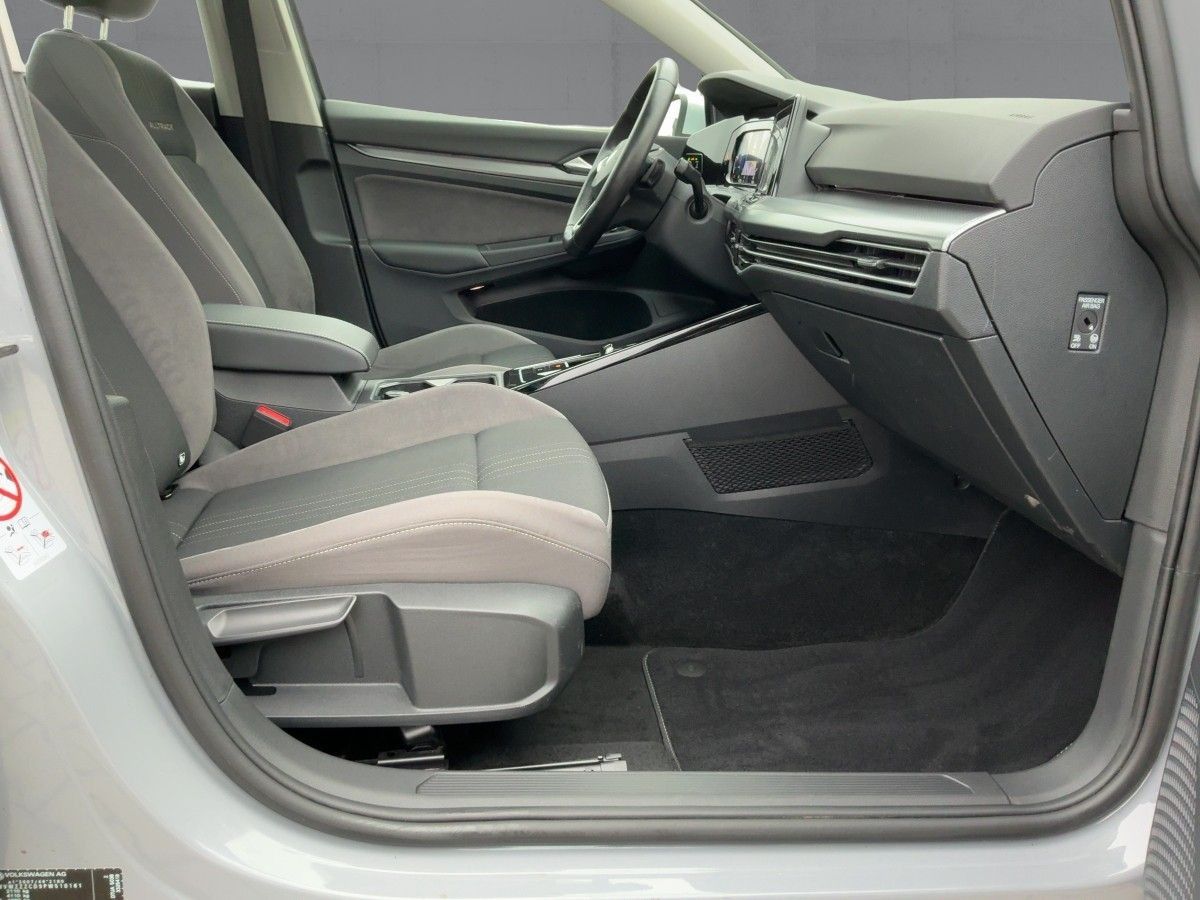 Volkswagen Golf - Bild 12