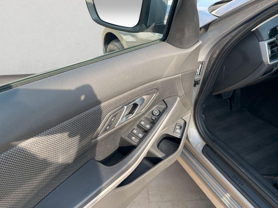 BMW 320d xDrive Touring + GARANTIE + 1.HAND