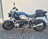 BMW R nine T Racer