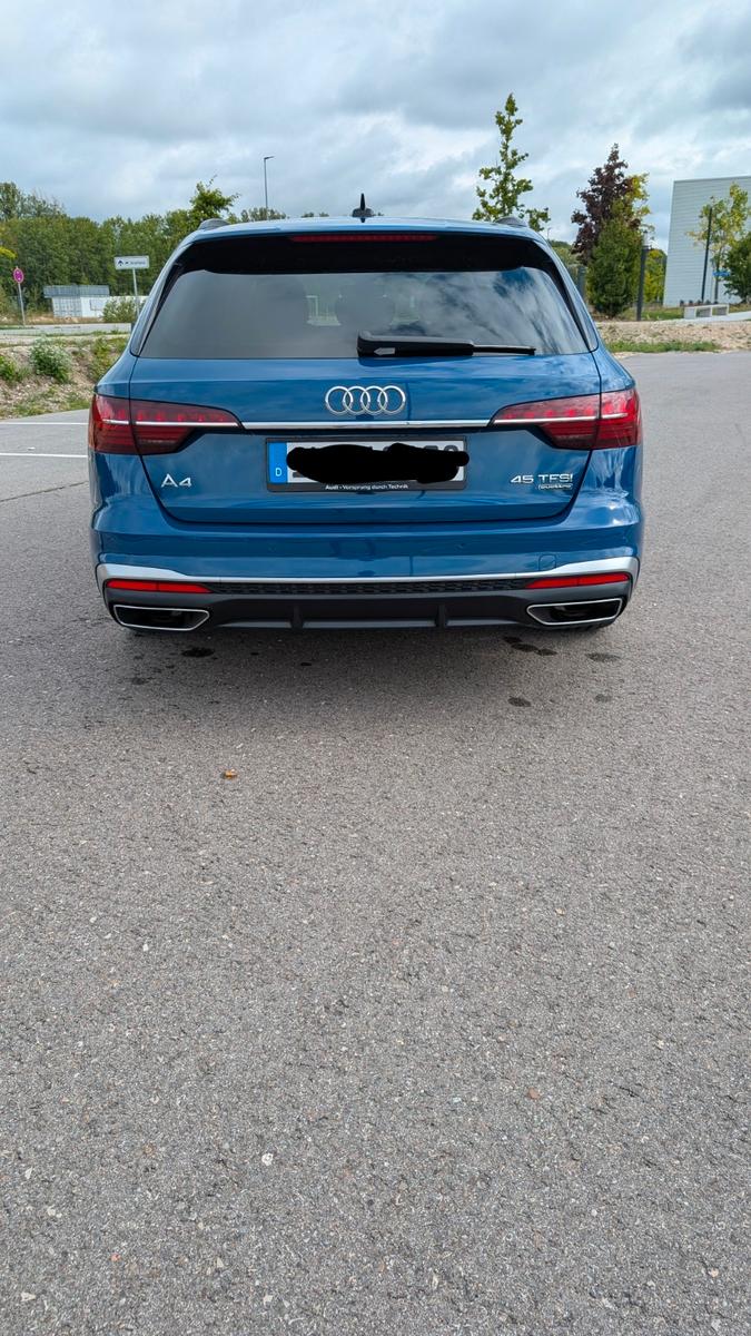 Audi A4 45 TFSI S tronic quattro S line Avant S line