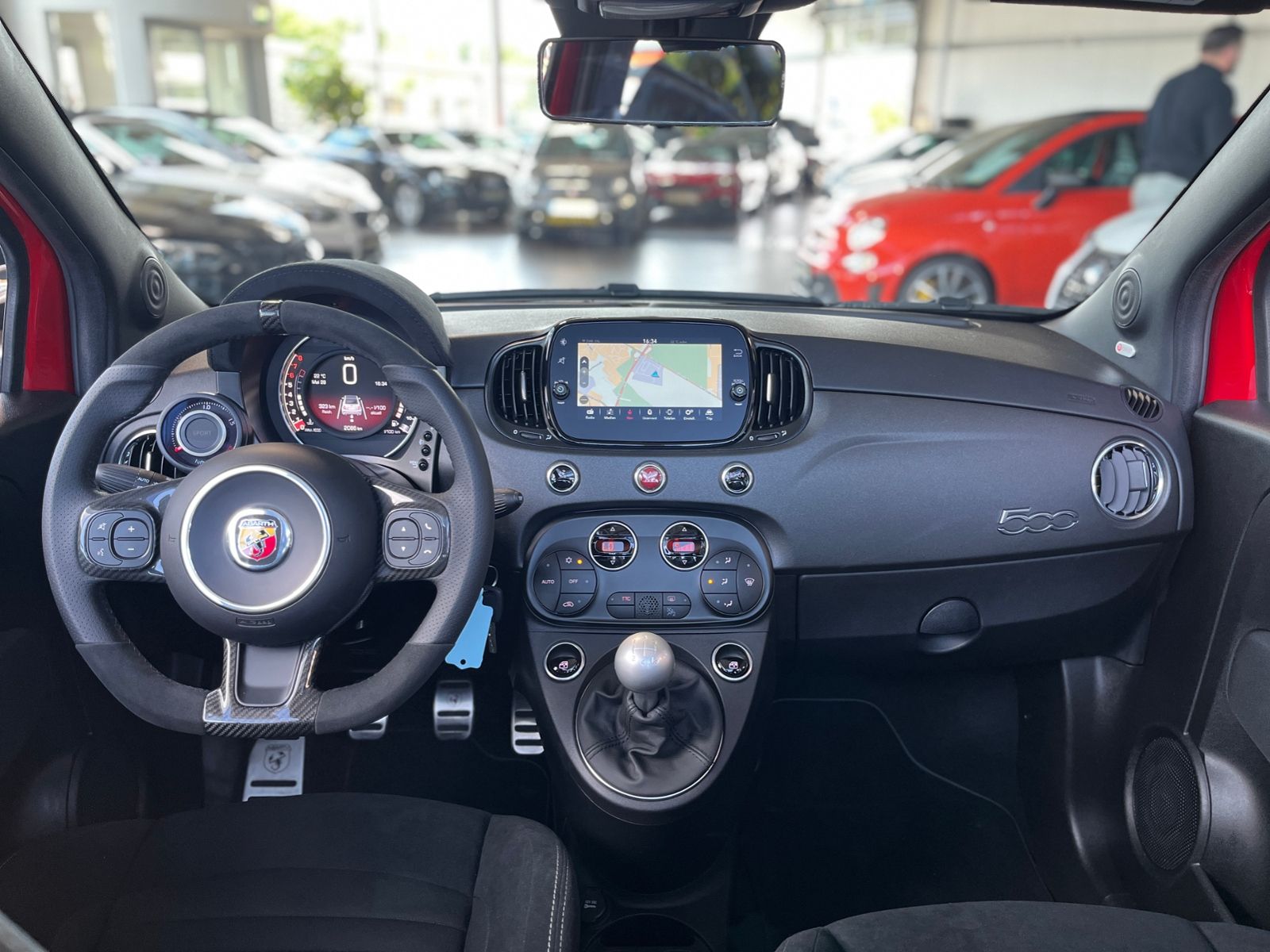 Fahrzeugabbildung Abarth 695C NUR 2.000KM!!! BEATS NAVI ALU