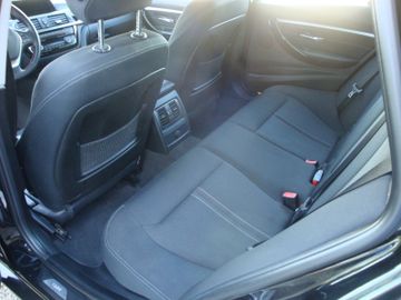 BMW 320 - 11
