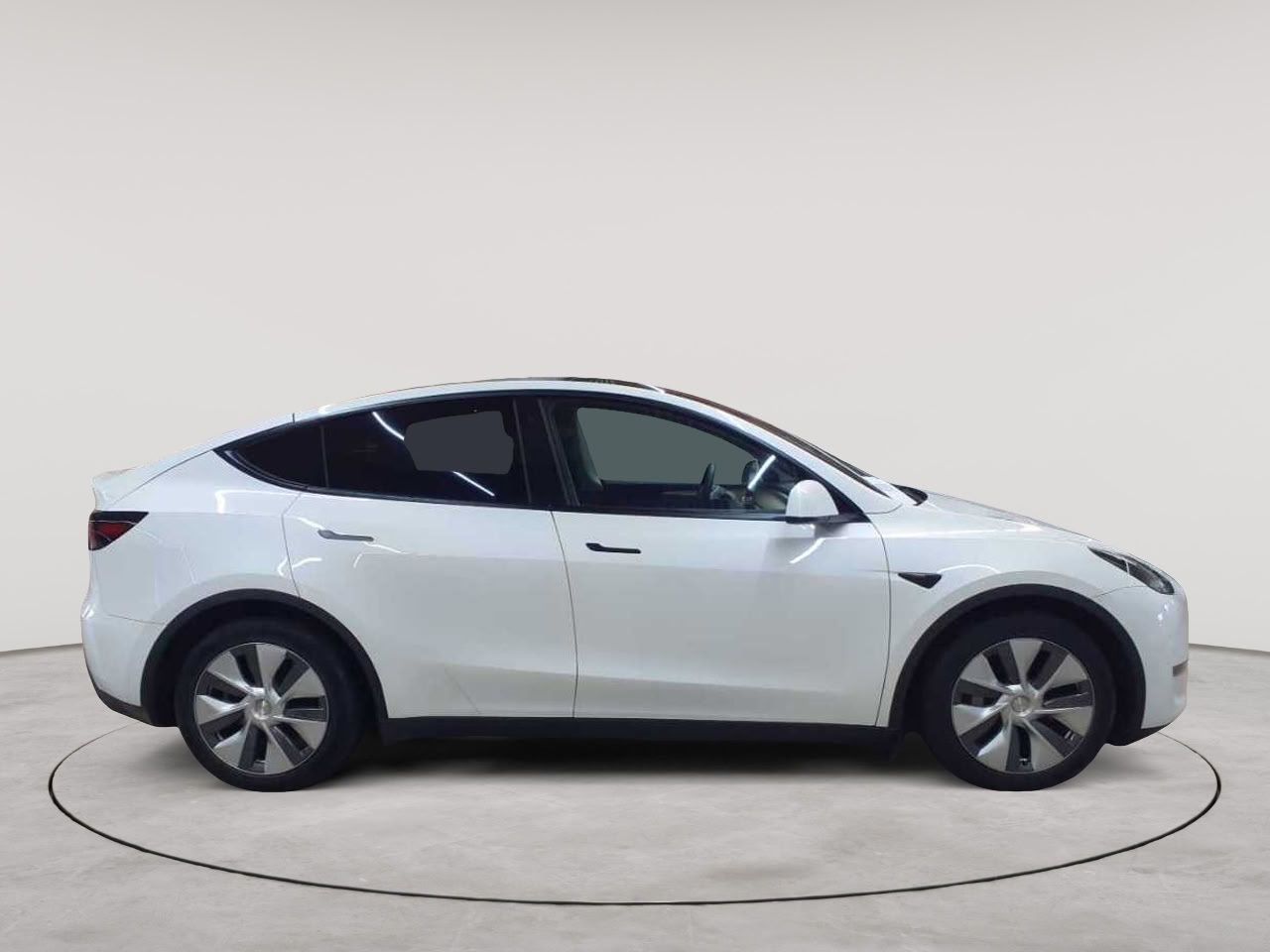 Tesla Model Y Long Range Dual Motor AWD imagem 3