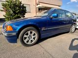 BMW 316i Compact - BMW 316: 316i Compact