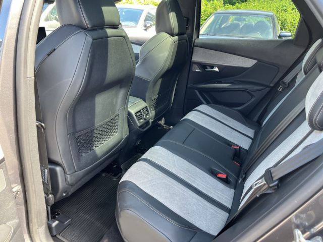 Peugeot 3008 Hybrid4 300 e-EAT8 GT Pack