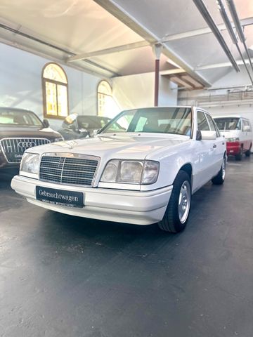 Mercedes-Benz E200 D Lim Automatik*H-Zulassung*TÜV&Service NEU
