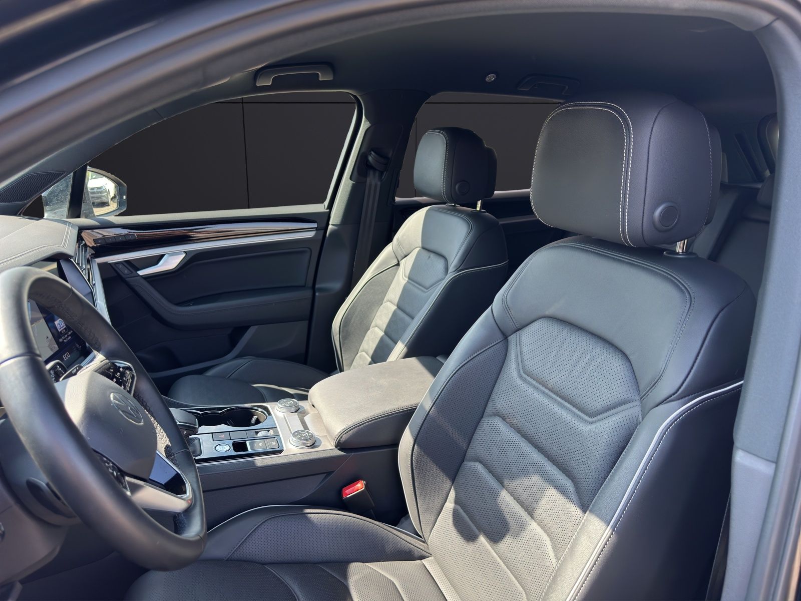 Fahrzeugabbildung Volkswagen Touareg Elegance TDI 4M MATRIX Luft AHK Standhzg