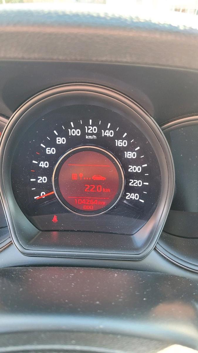 Kia cee'd 2013 — photo 7