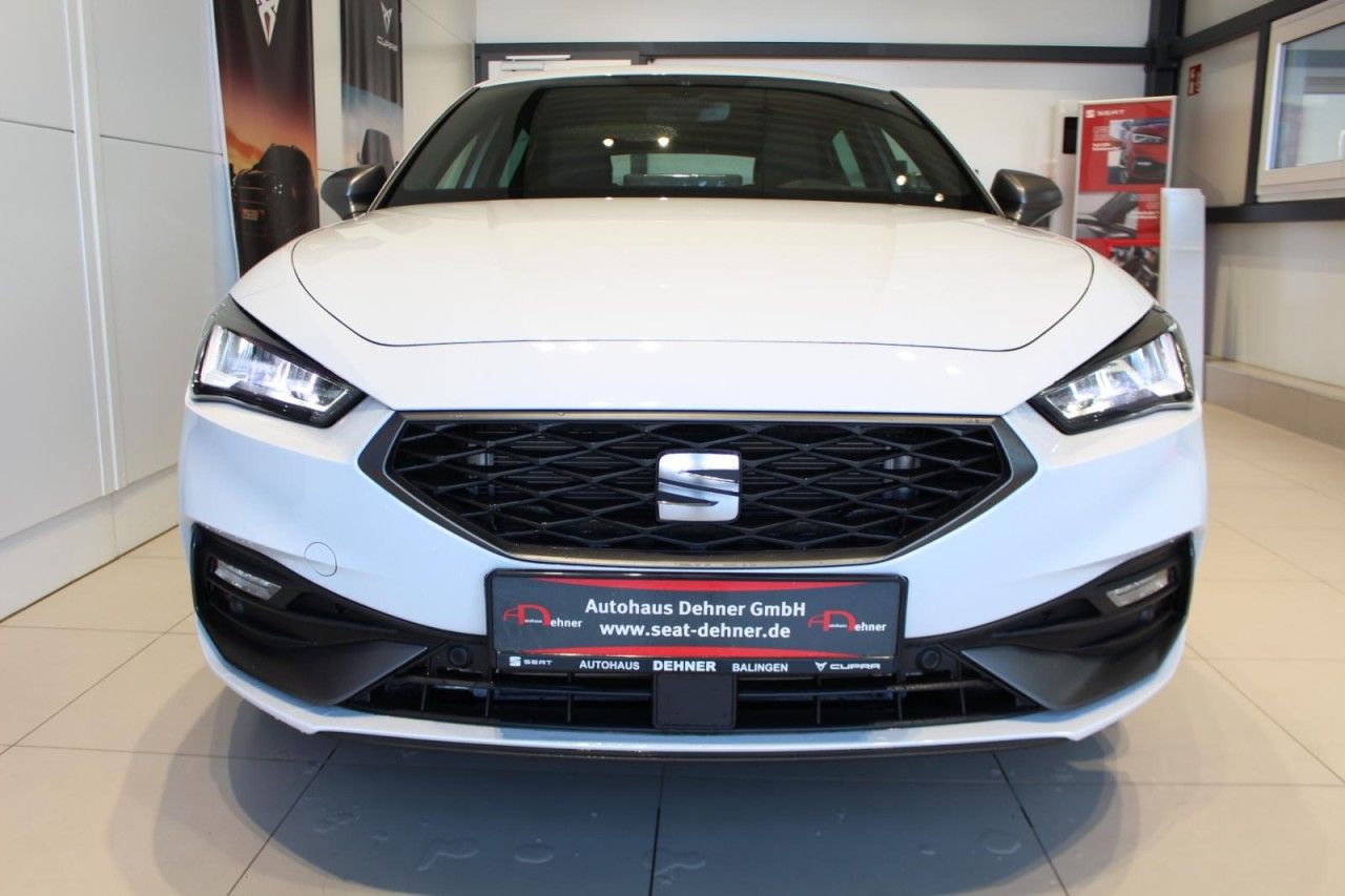 Seat Leon FR 1.5 eTSI DSG NAVI+BEATS+RKAM+SHZ+ACC imagem 3