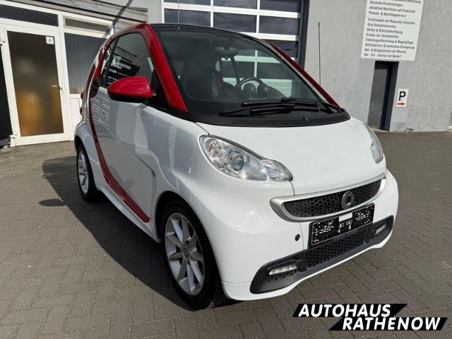 Smart fortwo coupe Micro Hybrid Drive 52kW mhd Panoram