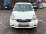 Toyota Yaris verso - Toyota Verso aus 2000