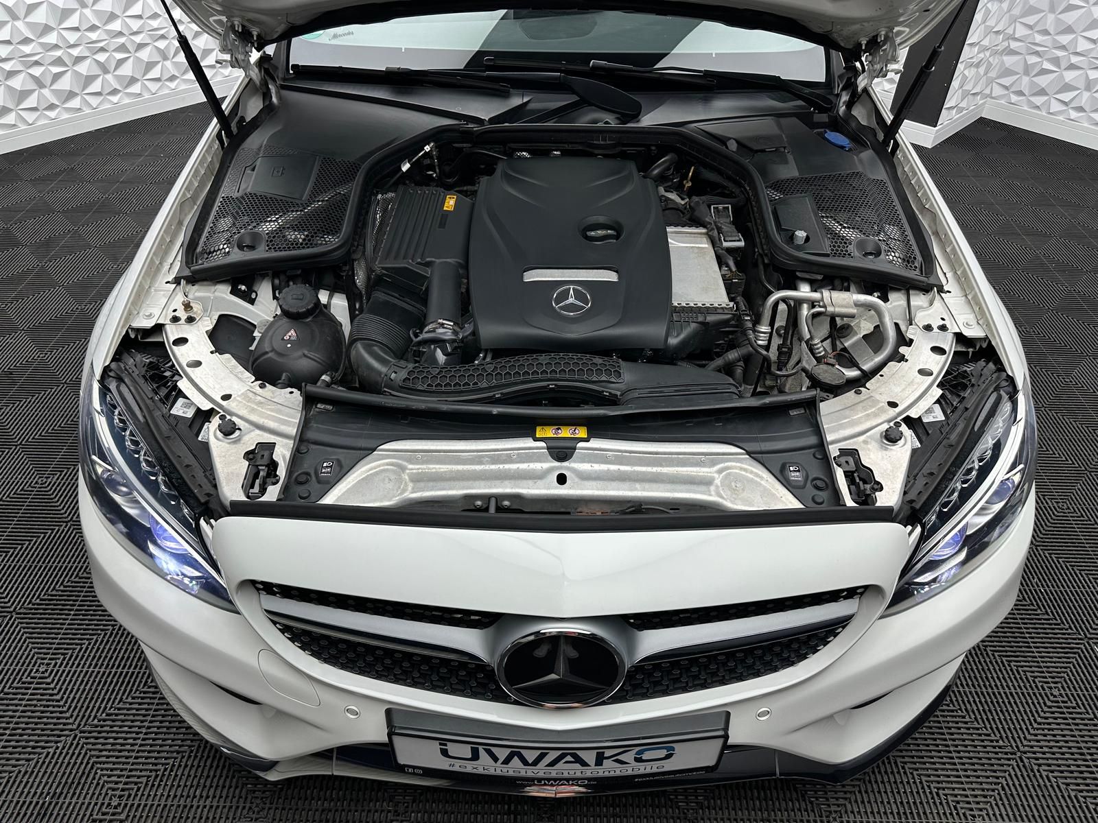 Fahrzeugabbildung Mercedes-Benz C 300 AMG DISTRO/AIRSCARF/BURMESTER/KEYLES/360°