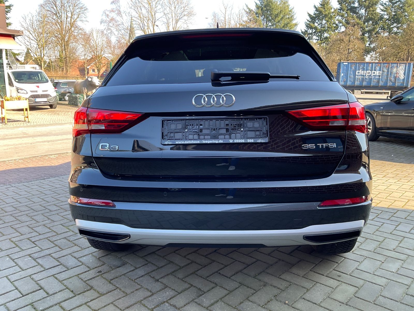 Fahrzeugabbildung Audi Q3 35 TFSI S tronic,Panorama,LED,Carplay,Navi