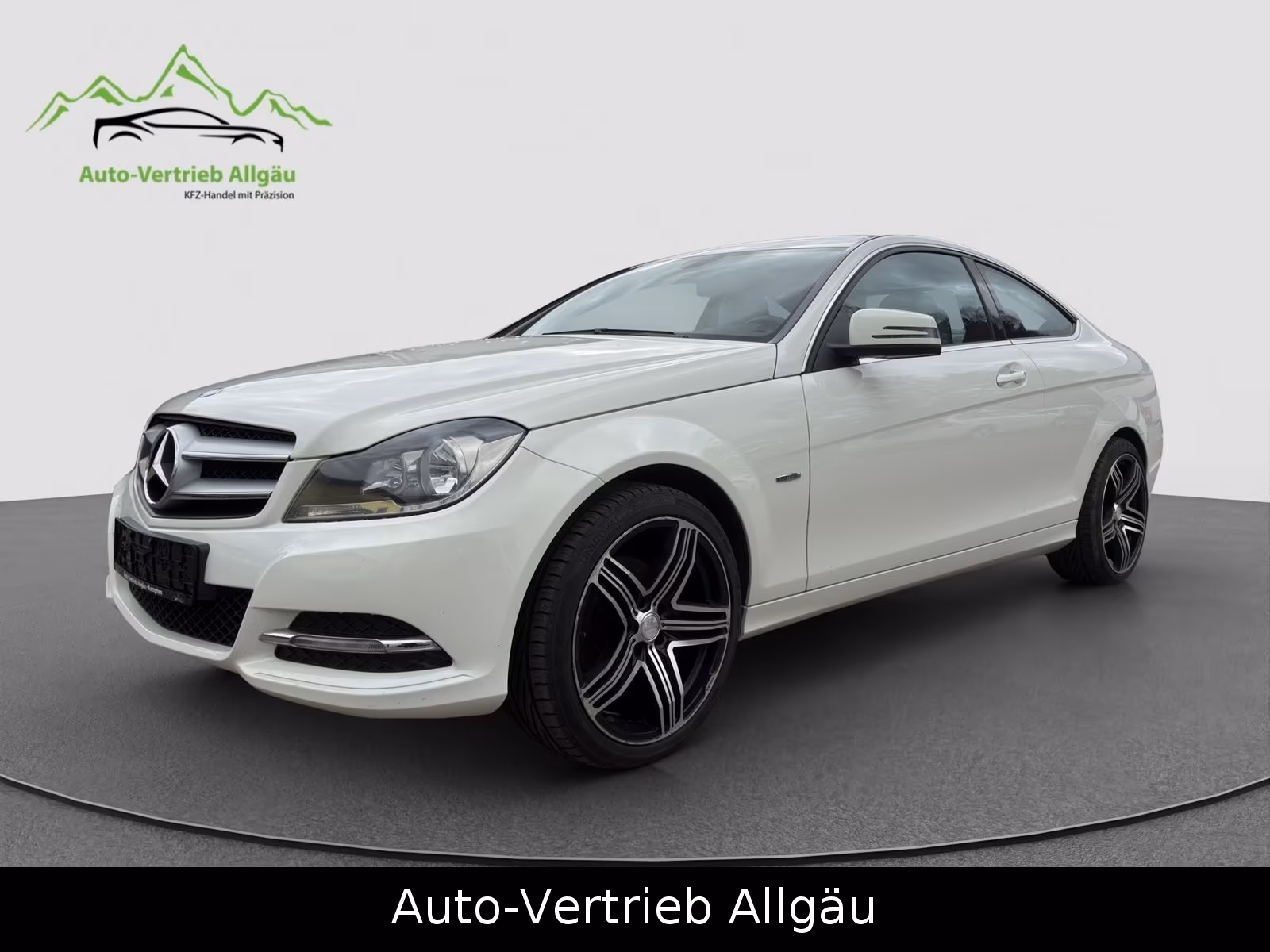Mercedes-Benz C180 Coupe  BlueEfficiency, SHZ,Navi,