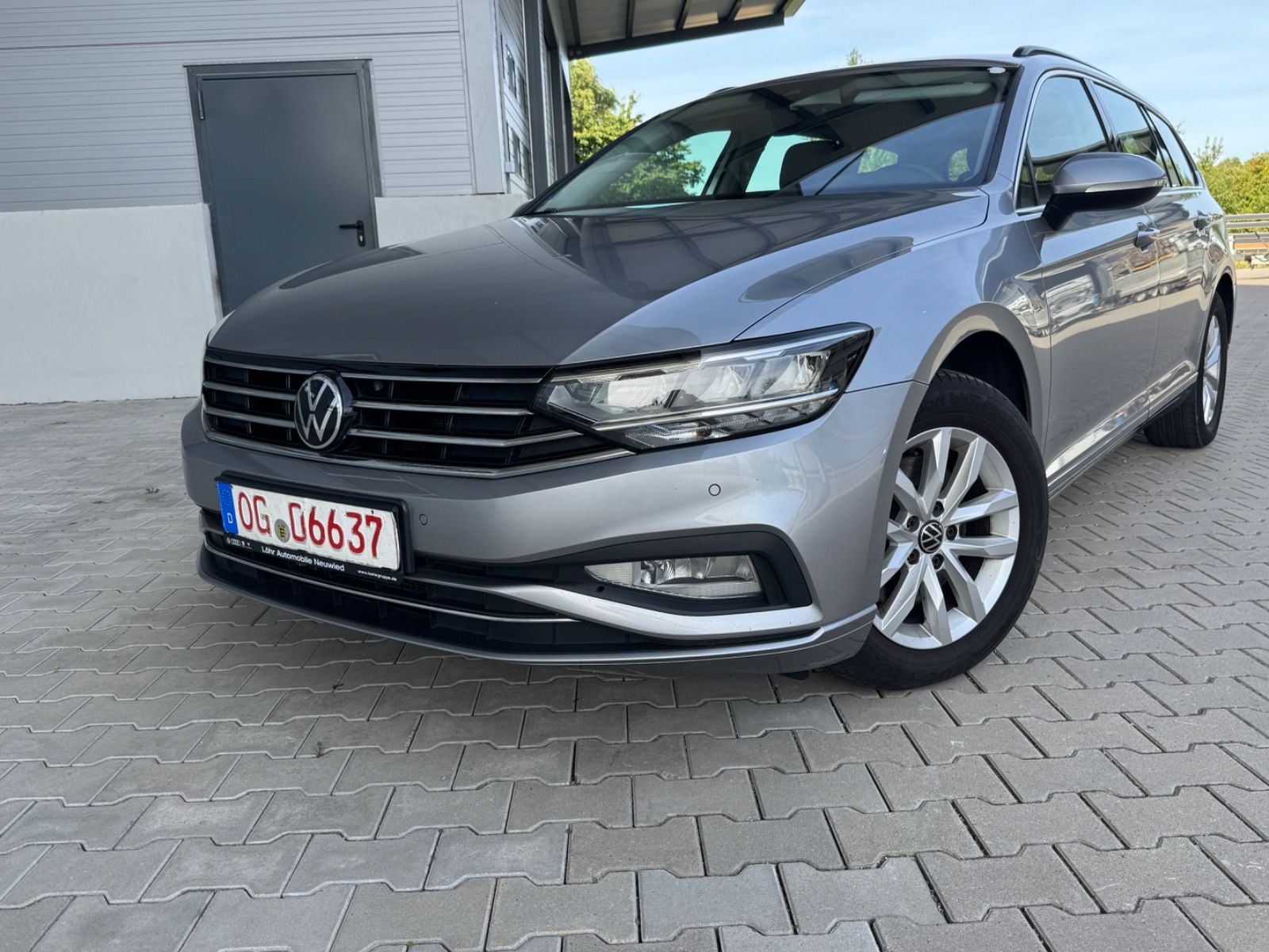 Volkswagen Passat Variant 2021, 2.0D dīzelis, Automāts, Universāls, Sudrabs — Latvijā