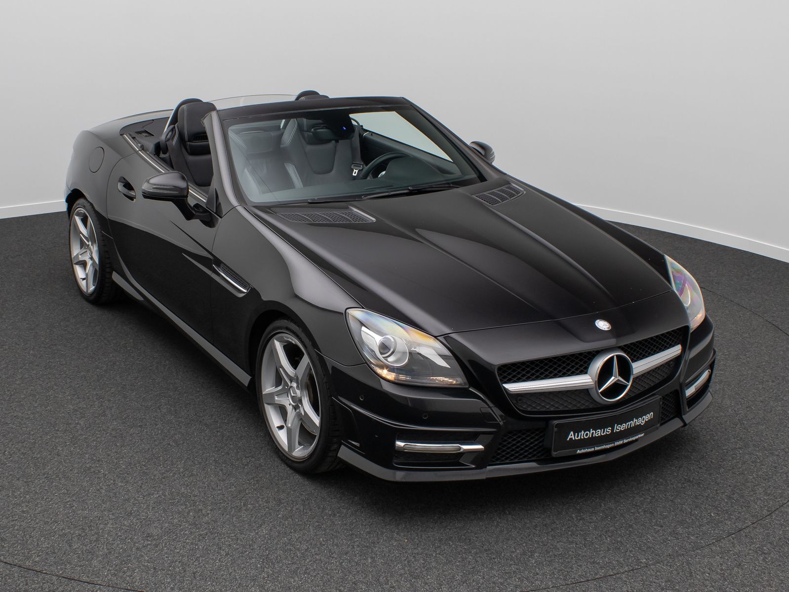 Fahrzeugabbildung Mercedes-Benz SLK 200 BlueEffic AMG PDC Tempomat Navi Leder LM