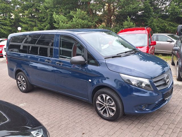 MERCEDES-BENZ Vito Tourer 114d Pro 4x4 lang 8 Sitzer Kamera 9G