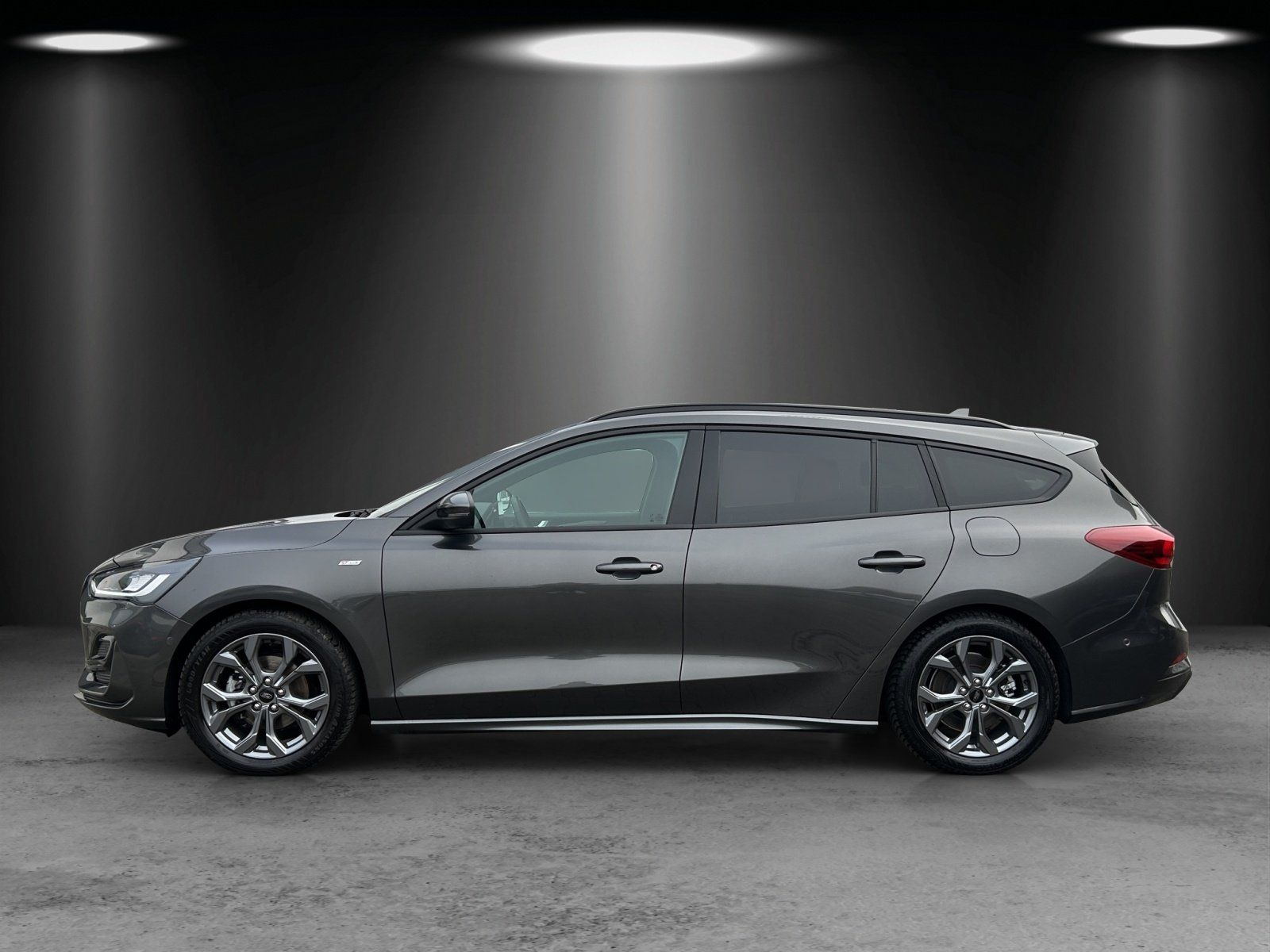 Fahrzeugabbildung Ford Focus 1.0 ST-Line X Aut./LED/ACC/KAMERA/NAVI/SHZ