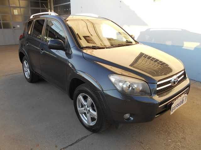 Toyota RAV4 2.2 D-4D 177 CV Luxury