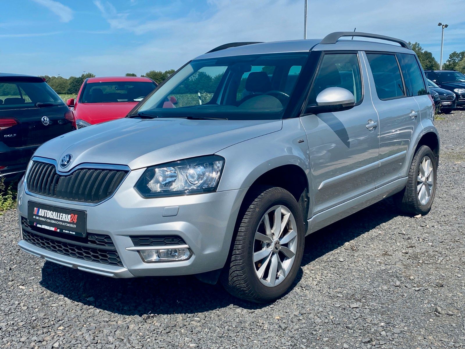 Fahrzeugabbildung SKODA Yeti 1.4 TSI Drive Navi Klima Xenon Temp PDC SHZ