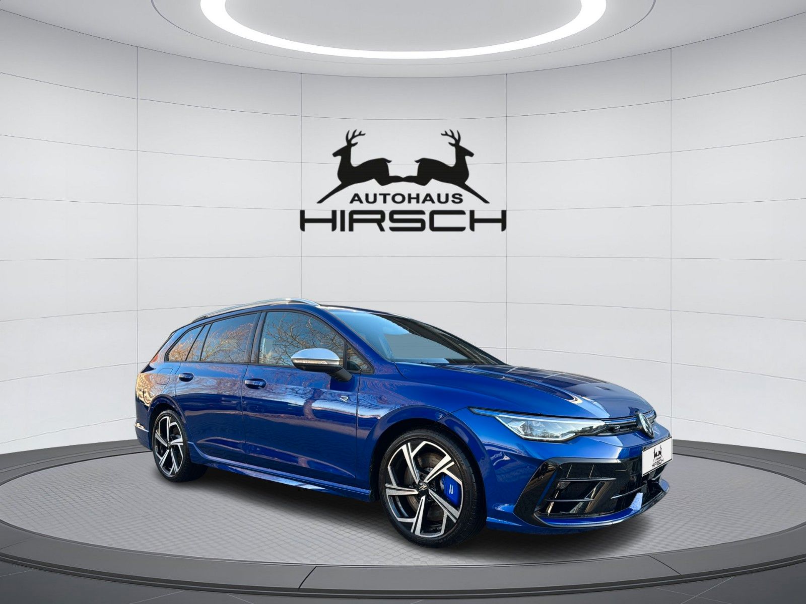 Volkswagen Golf VIII R Variant 2.0TSI 4Motion 18 NAVI DCC foto 2