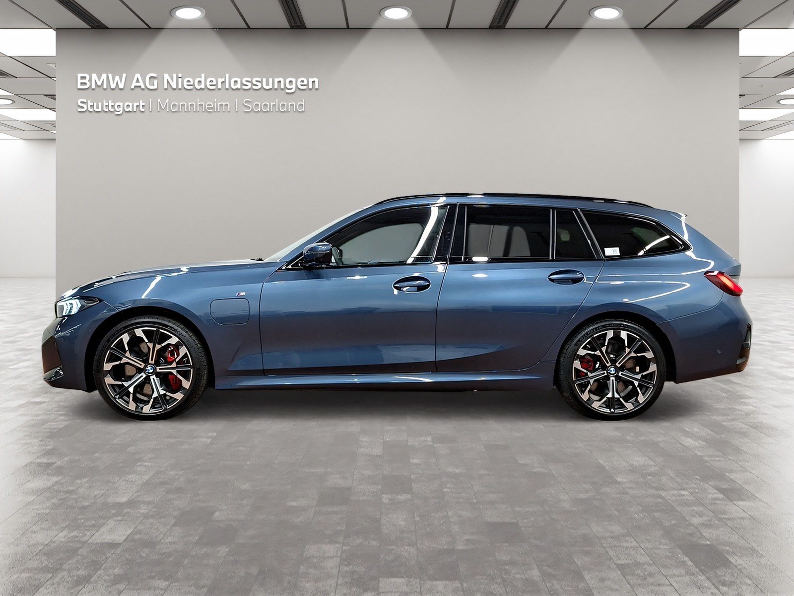 BMW 330 - Bild 3