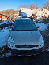 Ford Fiesta 1,4 16V Futura EST Futura - Ford Fiesta Futura mit Benzin-Antrieb