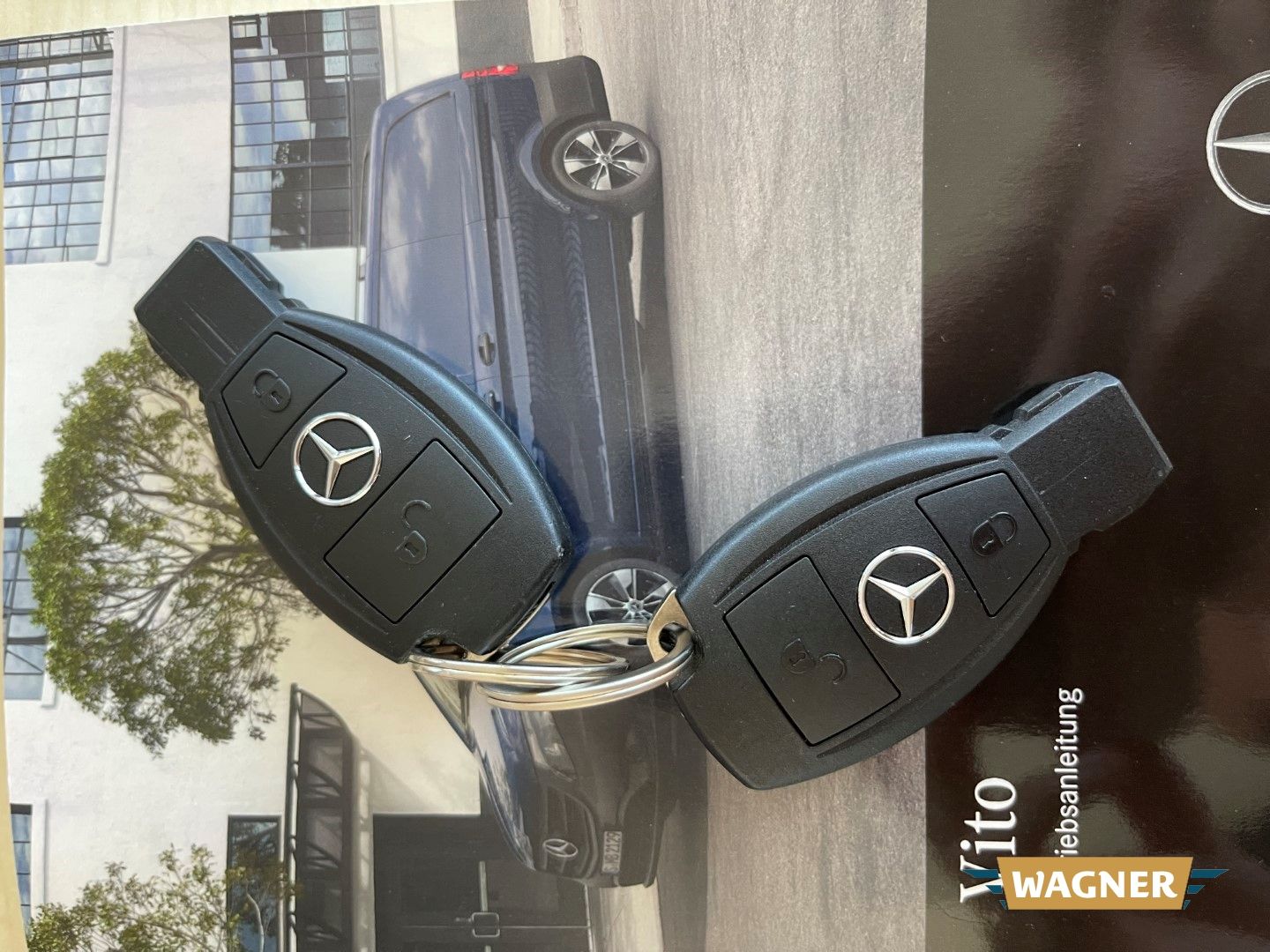 Fahrzeugabbildung Mercedes-Benz Vito Tourer 119 CDI RWD lang Pro Campstar