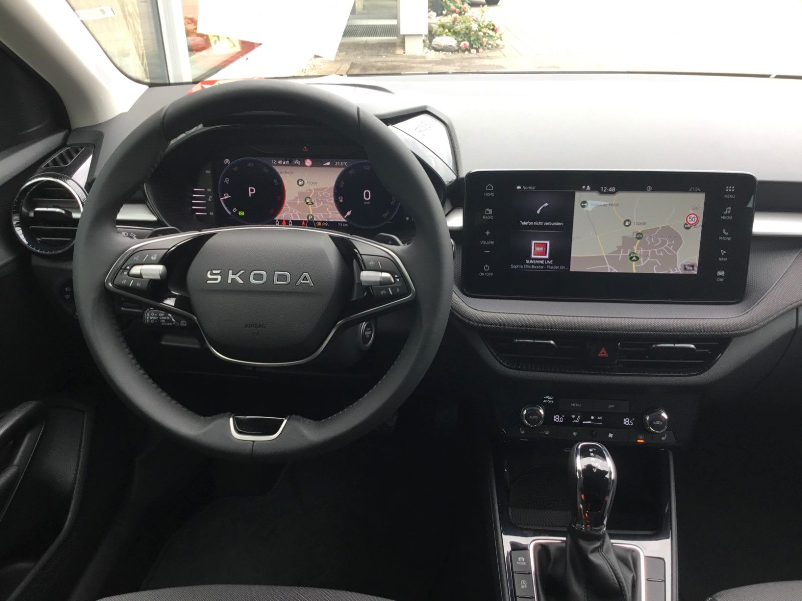 Fahrzeugabbildung SKODA Fabia 1.5l TSI DSG Selection+Navi+ACC+Kamera+16"