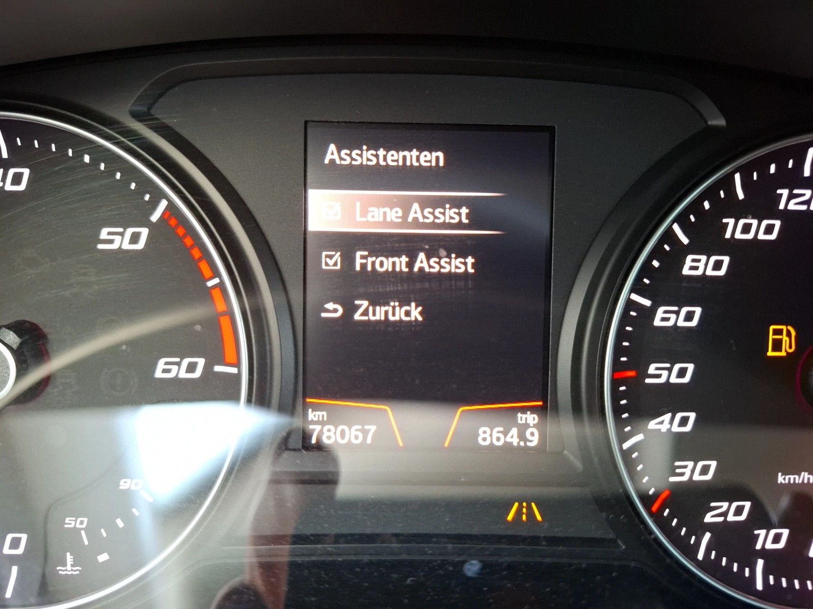 Fahrzeugabbildung SEAT Leon ST TDI Style DSG Navi ACC RFK beats SHZ