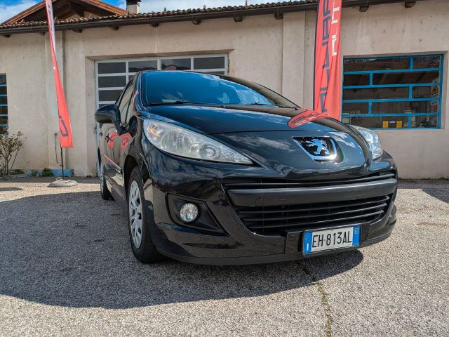 Peugeot 207 1.4 8V 75CV 3p. Active