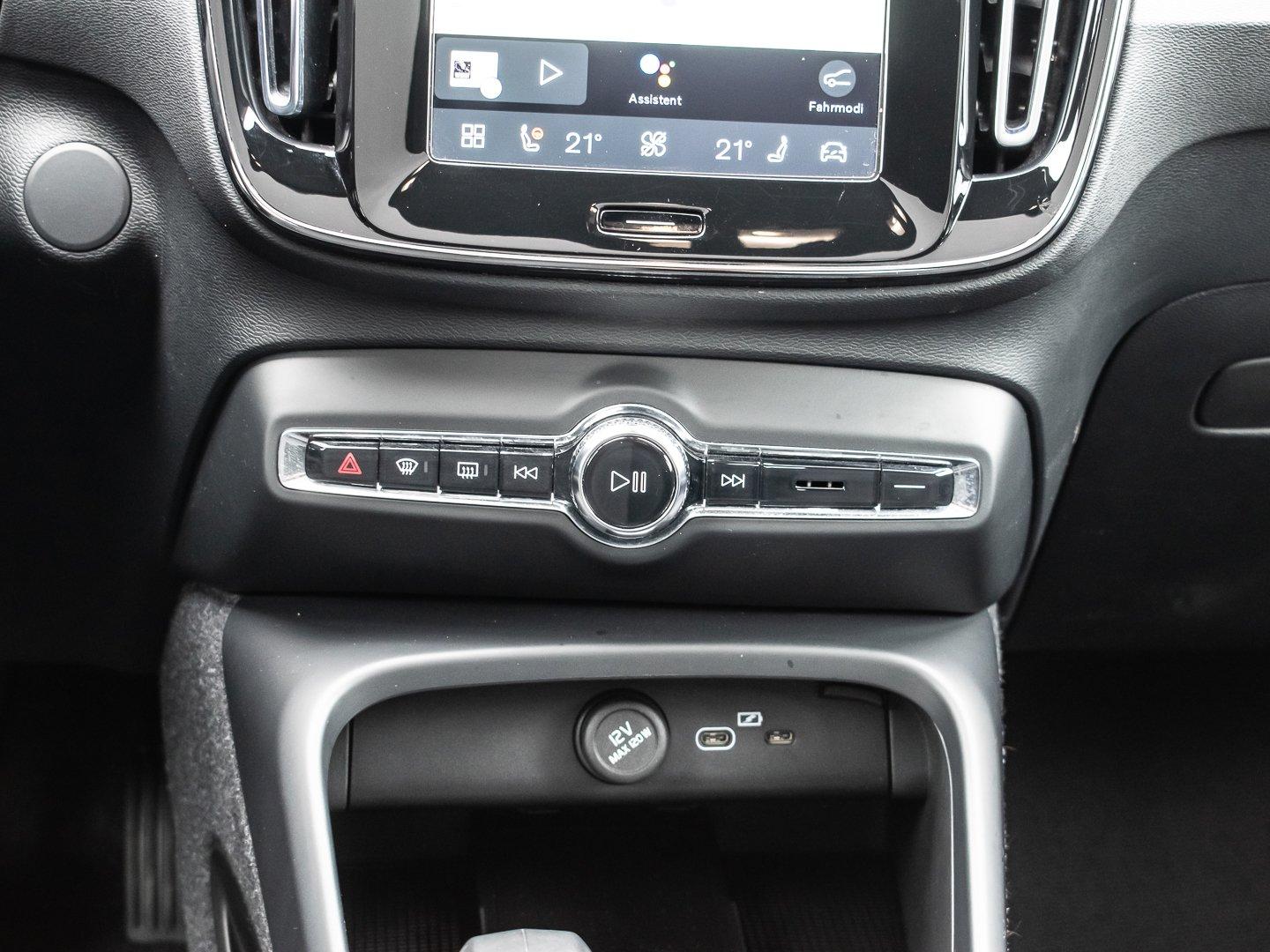 Volvo C40 Twin Motor AWD Ultimate PANO AHK 360° H&K LE, миниатюра 13
