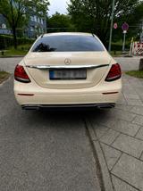 Mercedes-Benz E 200 d Autom. - - Mercedes-Benz E 200 mit Diesel-Antrieb: Taxi, Limousine