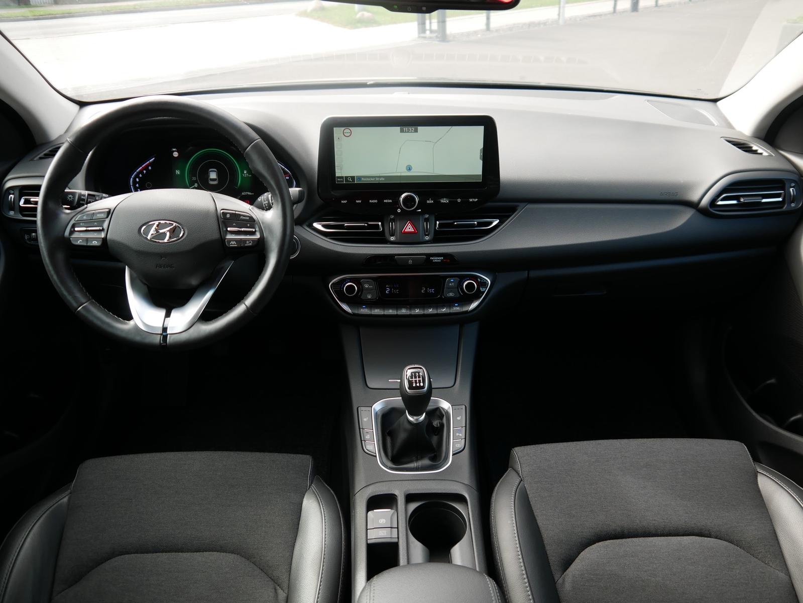 Hyundai i30 1.5 Prime Mild-Hybrid LED Navi Kamera