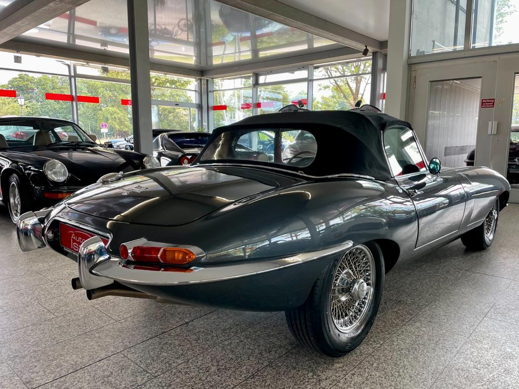Jaguar E-Type