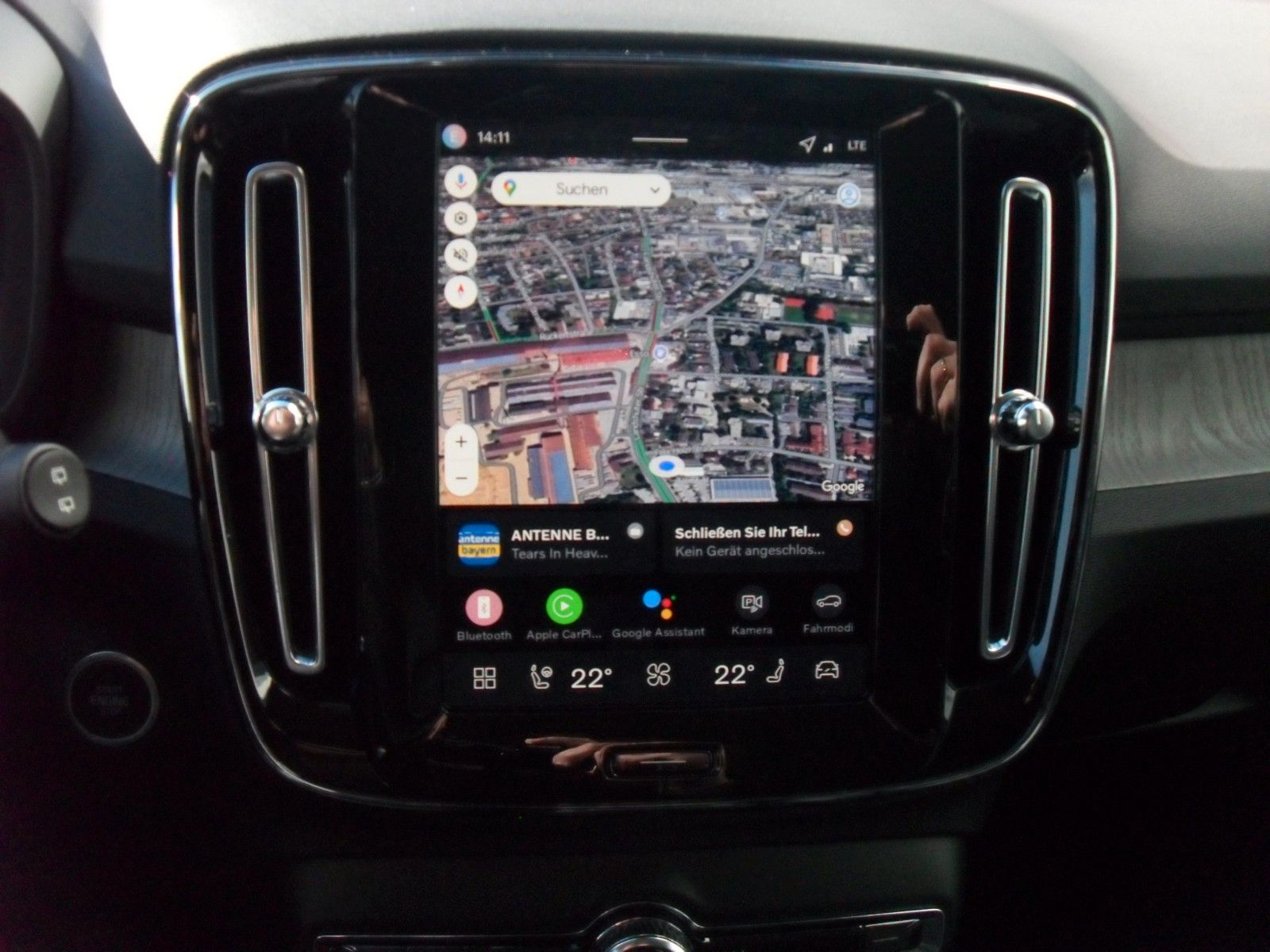 Fahrzeugabbildung Volvo XC 40 B3 Plus Dark | Standheizung | 360°